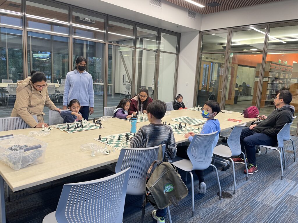 [PAST EVENT] Chess Lesson and Free Play photo